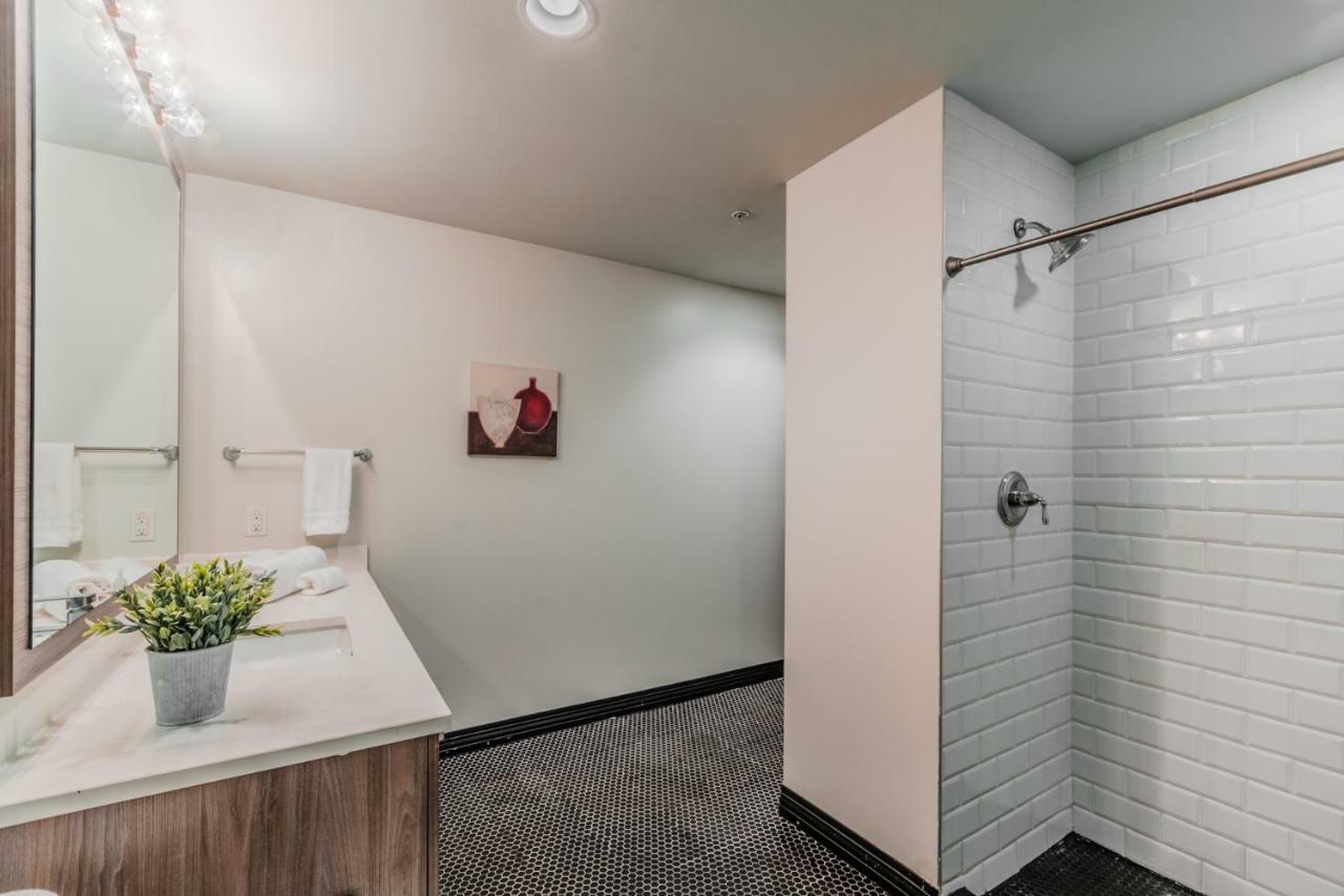 Regal Stays Corporate Apartments - Downtown 댈러스 외부 사진