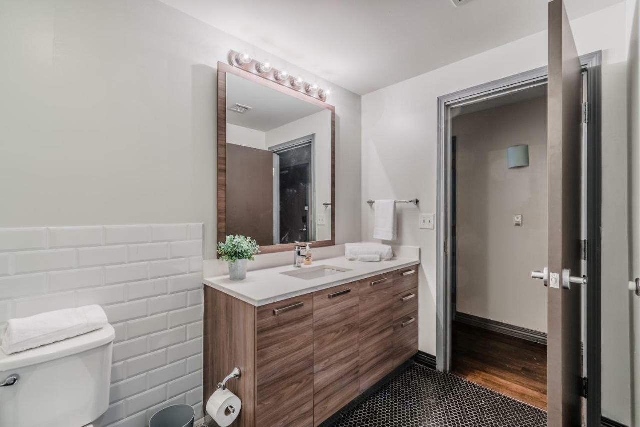 Regal Stays Corporate Apartments - Downtown 댈러스 외부 사진