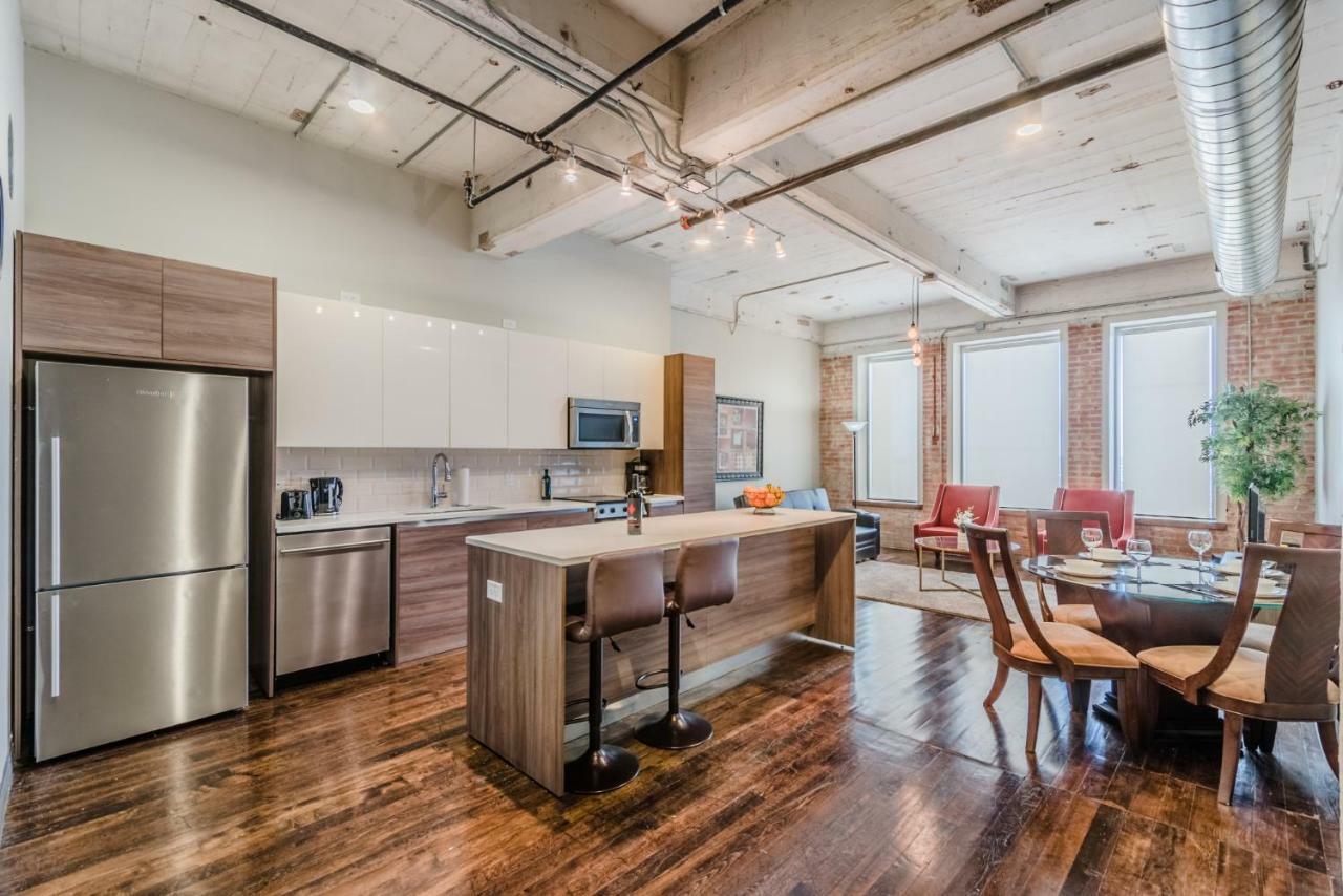 Regal Stays Corporate Apartments - Downtown 댈러스 외부 사진