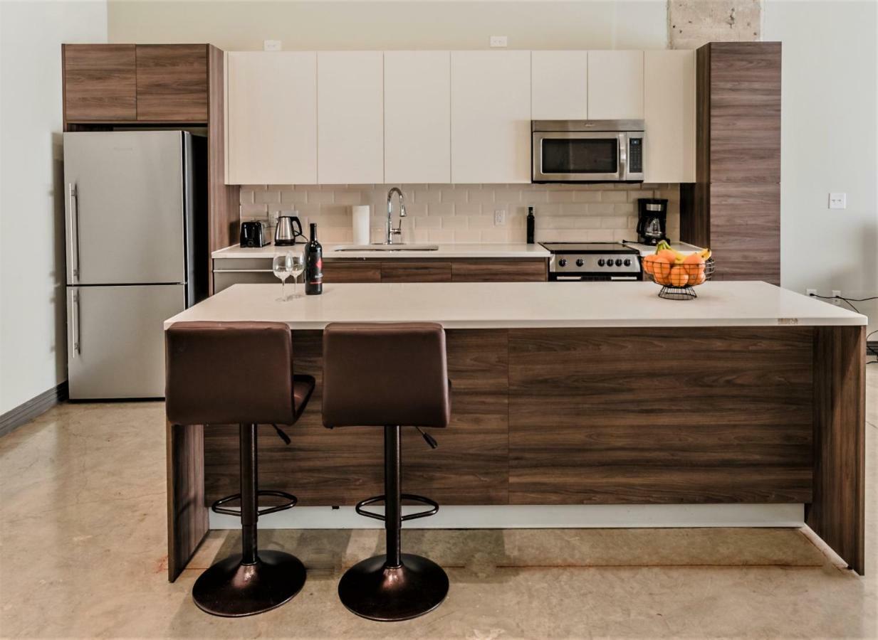 Regal Stays Corporate Apartments - Downtown 댈러스 외부 사진